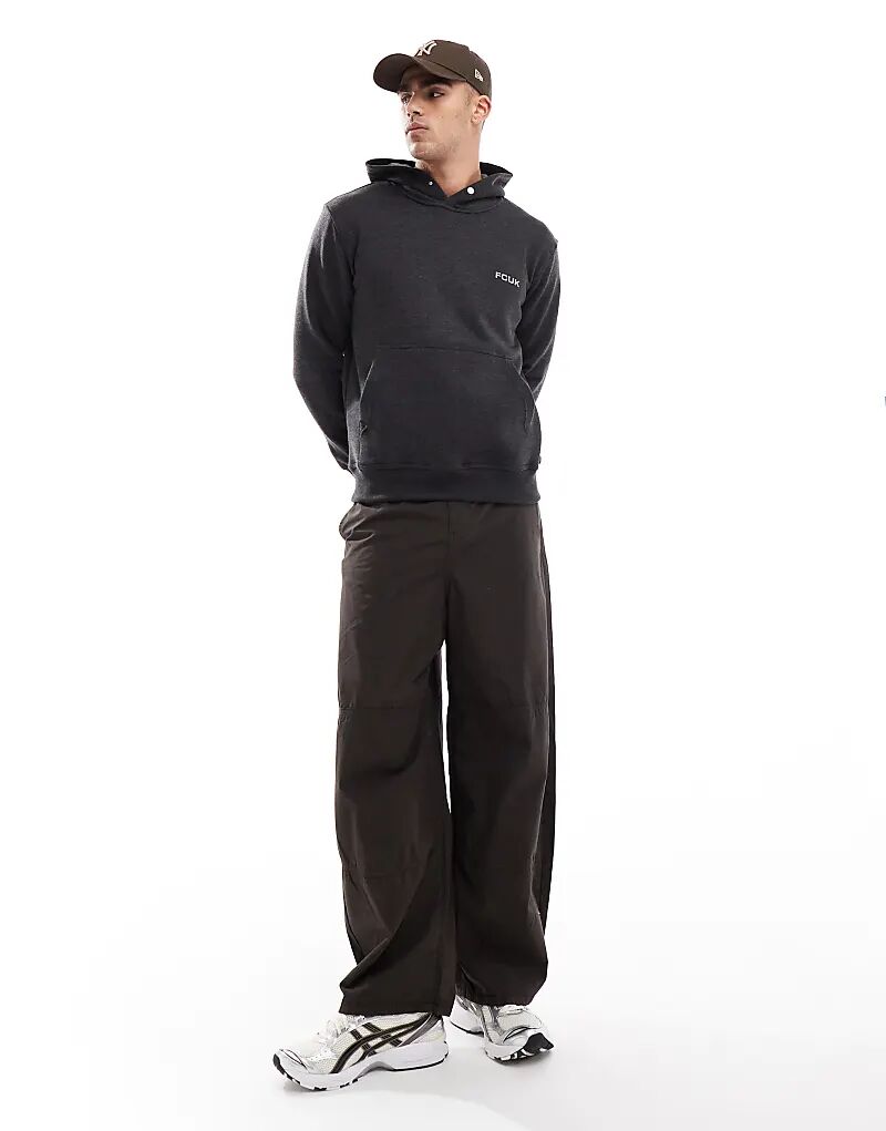 Свободная толстовка с капюшоном French Connection с логотипом в угольном цвете
Свободная толстовка с капюшоном French Connection с логотипом в угольном цвете