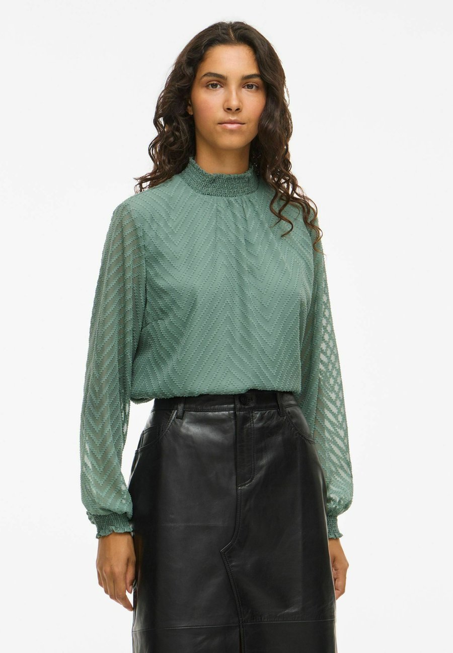 Блуза VILA MIT LANGEN ÄRMELN HIGH NECK, Laurel Wreath /Green
Блуза VILA MIT LANGEN ÄRMELN HIGH NECK, Laurel Wreath /Green