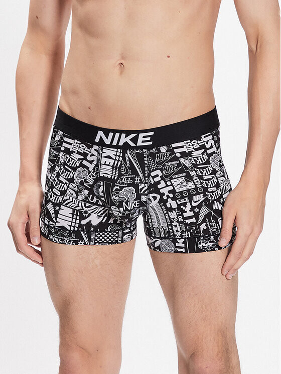 Боксерские трусы Nike, черный
Боксерские трусы Nike, черный