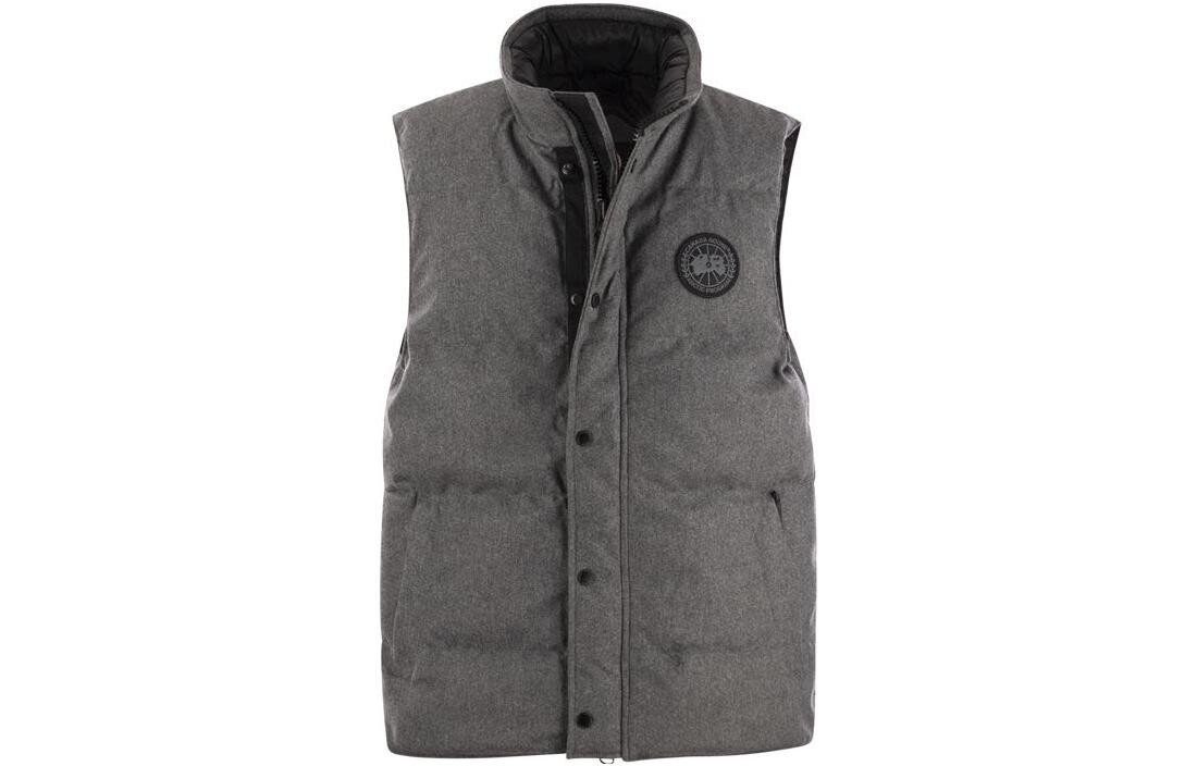 Жилет мужской серый Canada Goose
Жилет мужской серый Canada Goose