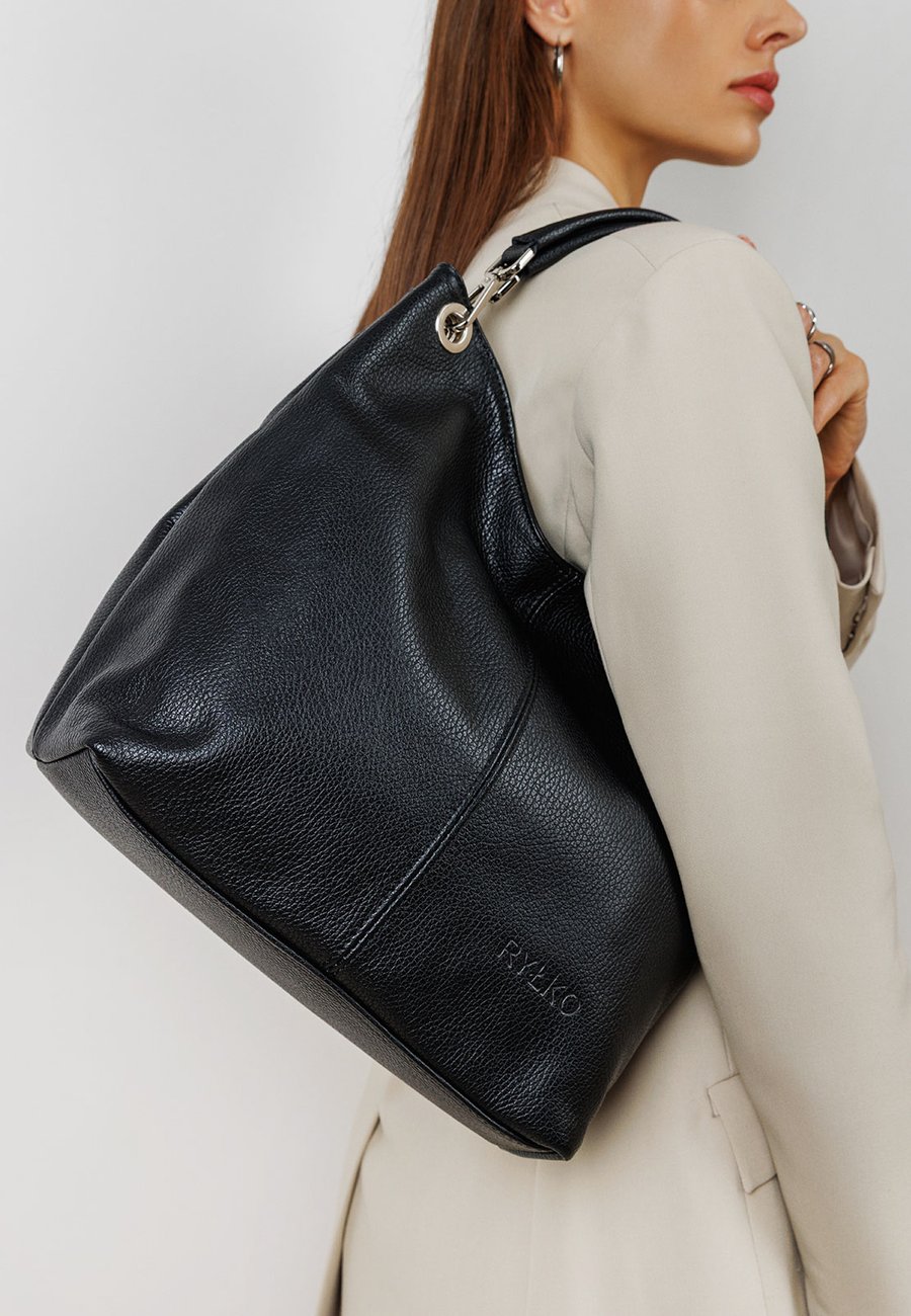 Сумка RYŁKO Handbag, Schwarz/Black
Сумка RYŁKO Handbag, Schwarz/Black