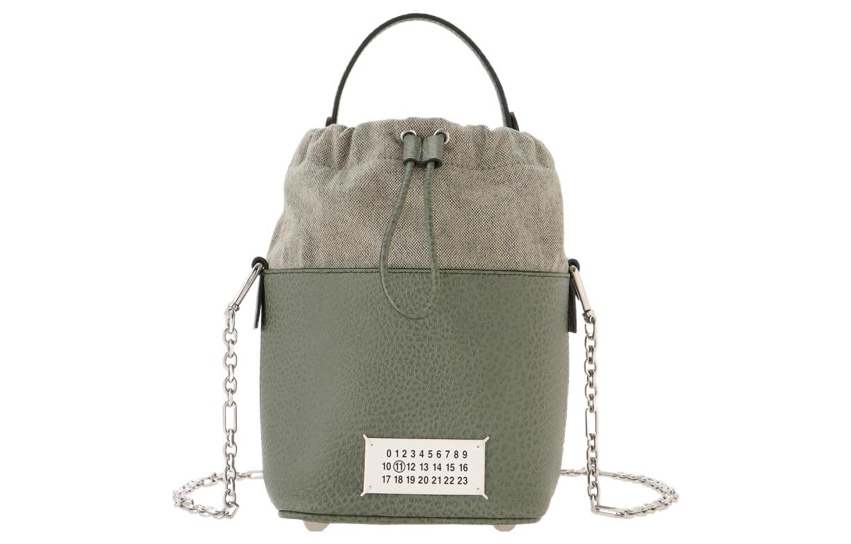 5AC Кожаная Сумка-Ведро Через Плечо, Маленькая Женская Сумка Цвет Морской Волны Maison Margiela
5AC Кожаная Сумка-Ведро Через Плечо, Маленькая Женская Сумка Цвет Морской Волны Maison Margiela