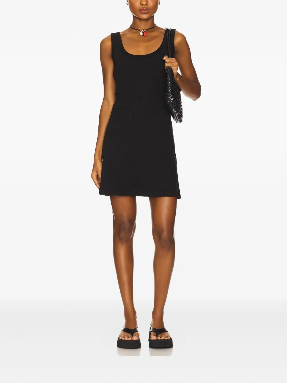 Платье-майка Faye в рубчик Citizens of Humanity, черный
Платье-майка Faye в рубчик Citizens of Humanity, черный