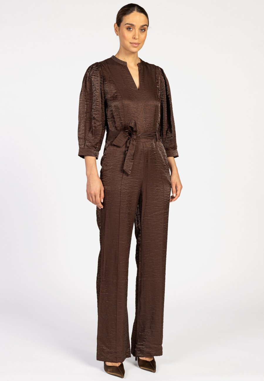 Комбинезон Aaiko Jumpsuit, Pinecone/Brown
Комбинезон Aaiko Jumpsuit, Pinecone/Brown