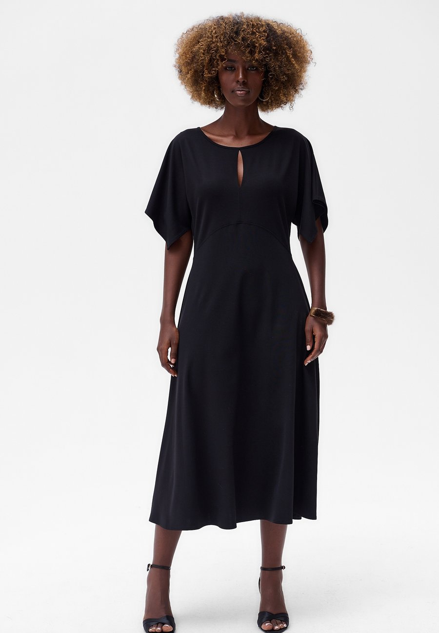 Платье blue shadow Day dress, Black
Платье blue shadow Day dress, Black