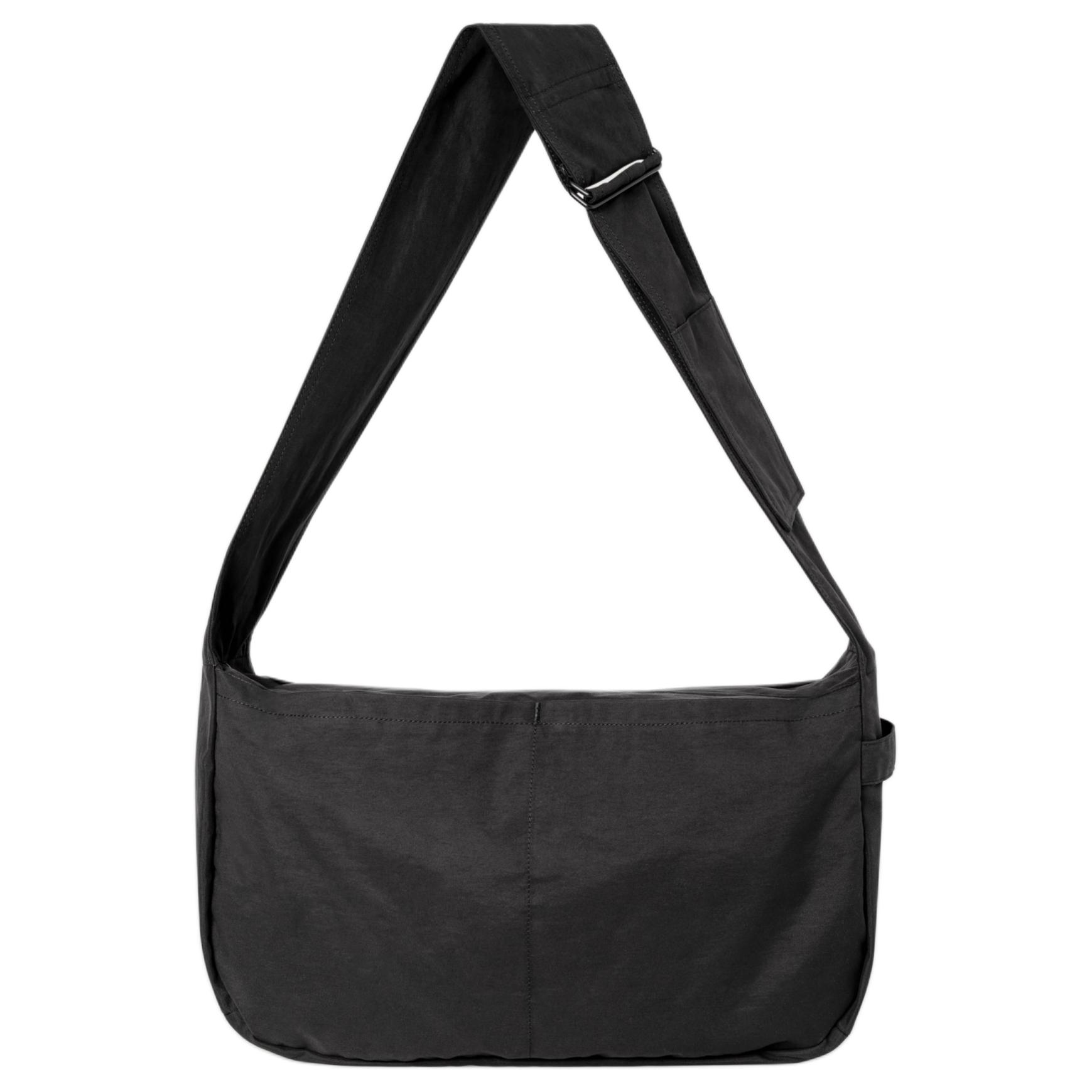 COS Нейлоновая плечевая сумка мужская черная, Black
COS Нейлоновая плечевая сумка мужская черная, Black