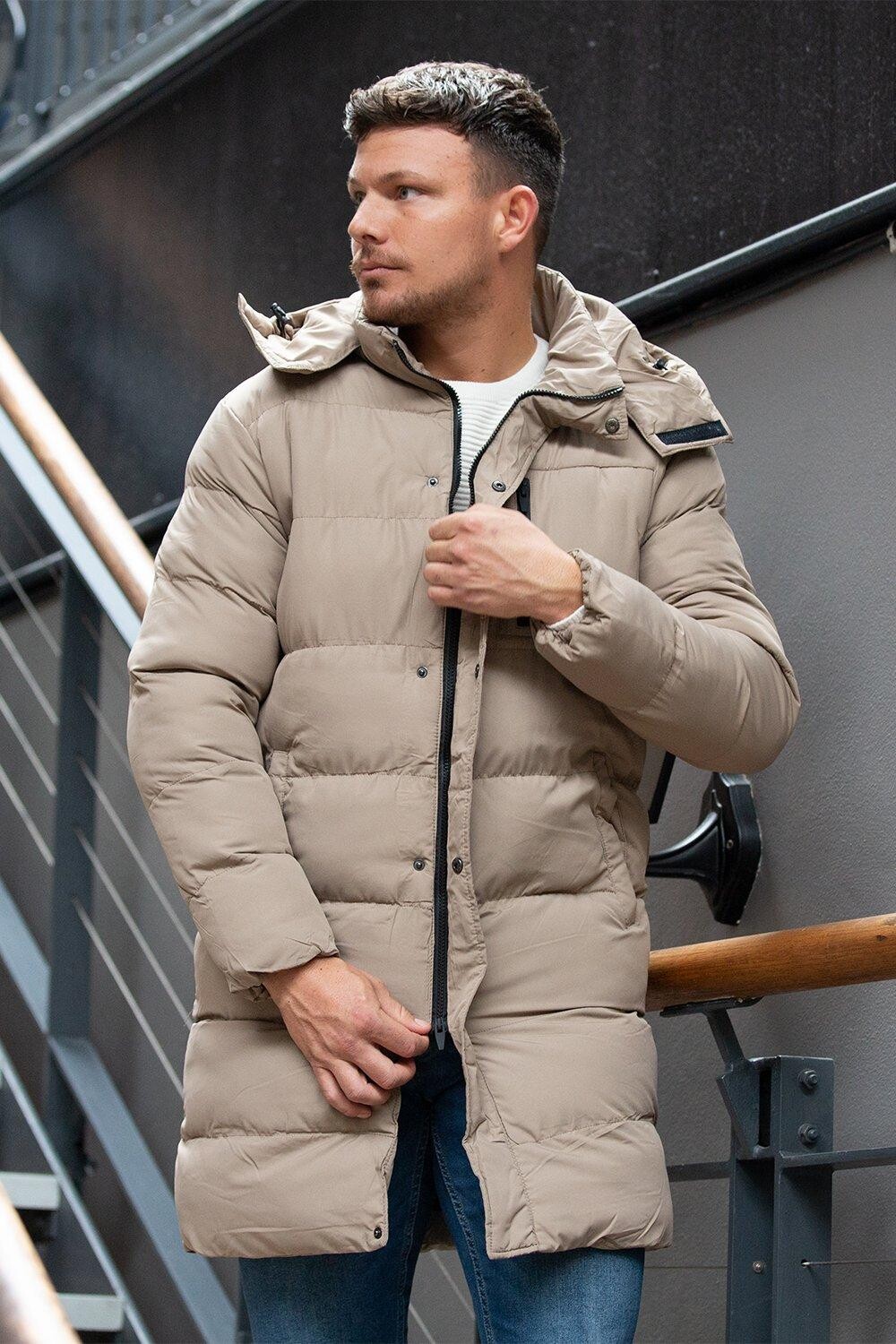 Удлиненная стеганая куртка Elsdon с капюшоном Brave Soul, бежевый
Удлиненная стеганая куртка Elsdon с капюшоном Brave Soul, бежевый