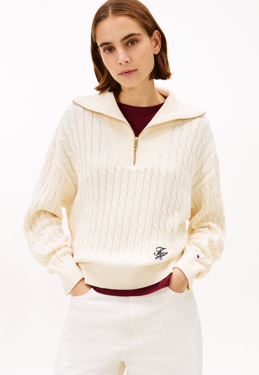 Джемпер Tommy Hilfiger CABLE MID ZIP , Calico/Off-White
Джемпер Tommy Hilfiger CABLE MID ZIP , Calico/Off-White