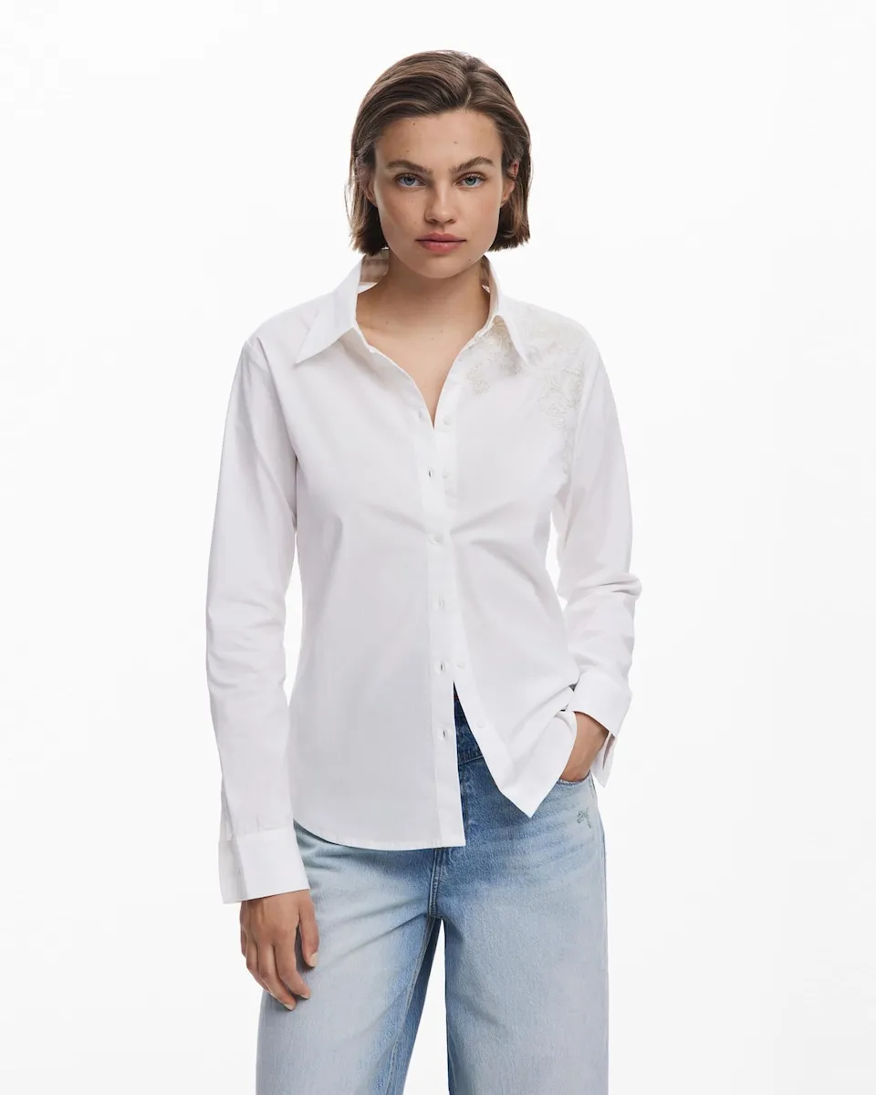 Женская блузка однотонная с вышивкой Desigual, белый
Женская блузка однотонная с вышивкой Desigual, белый