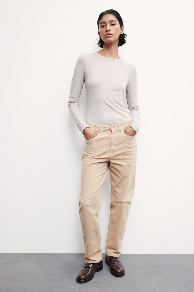 Вельветовые брюки H&M, бежевый
Вельветовые брюки H&M, бежевый