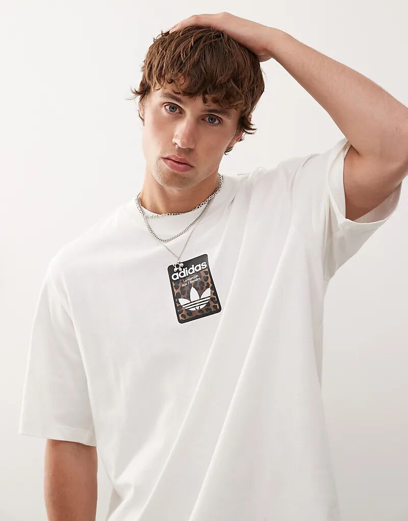 Футболка adidas Originals оверсайз белого цвета
Футболка adidas Originals оверсайз белого цвета