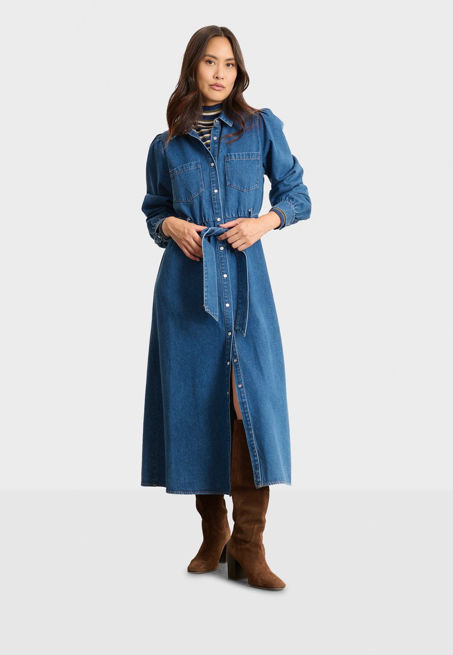 Платье Garance Paris BABETTE, Denim/Blue Denim
Платье Garance Paris BABETTE, Denim/Blue Denim