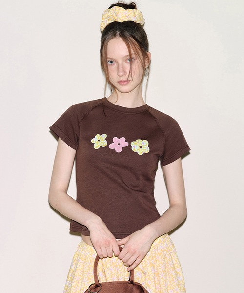 Футболка с коротким рукавом, цветочным принтом, крой реглан Fano Studios, коричневый
Футболка с коротким рукавом, цветочным принтом, крой реглан Fano Studios, коричневый