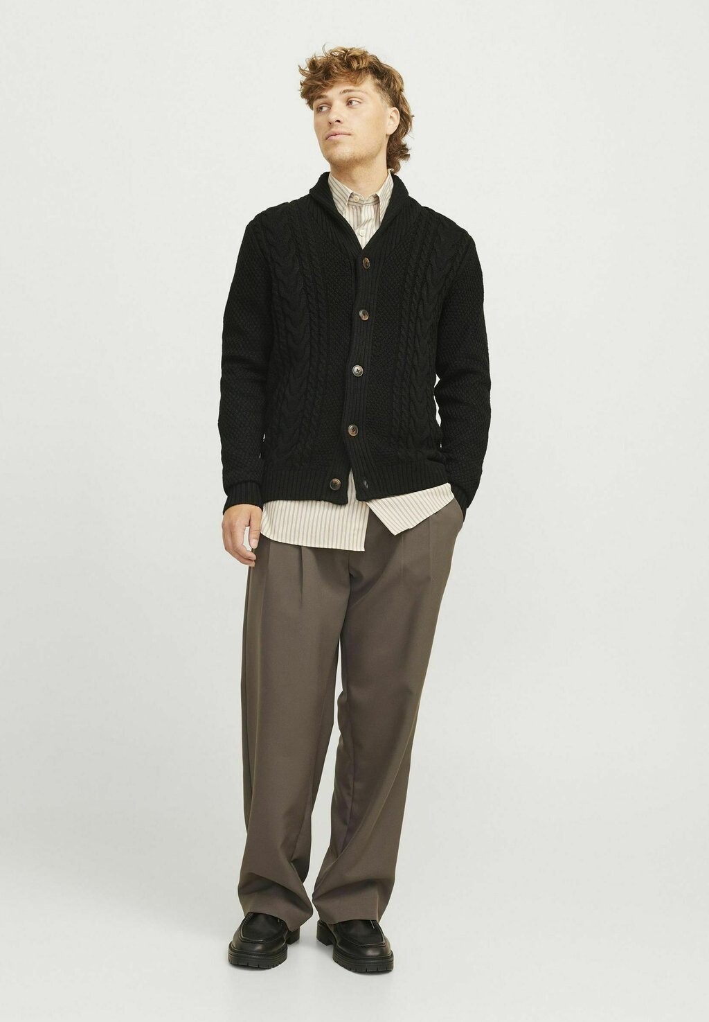 Кардиган CRAIG SHAWL NECK Jack & Jones, черный 
Кардиган CRAIG SHAWL NECK Jack & Jones, черный