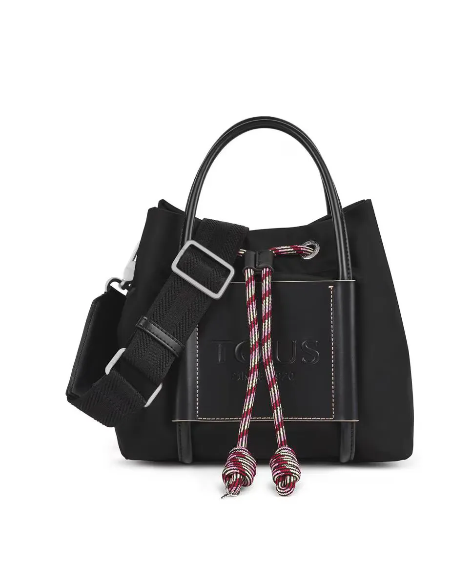 Сумочка из мягкой кожи Empire с плечевым ремнем Tous, чёрный, Черный, Сумочка из мягкой кожи Empire с плечевым ремнем Tous, чёрный
Сумочка из мягкой кожи Empire с плечевым ремнем Tous, чёрный, Черный, Сумочка из мягкой кожи Empire с плечевым ремнем Tous, чёрный