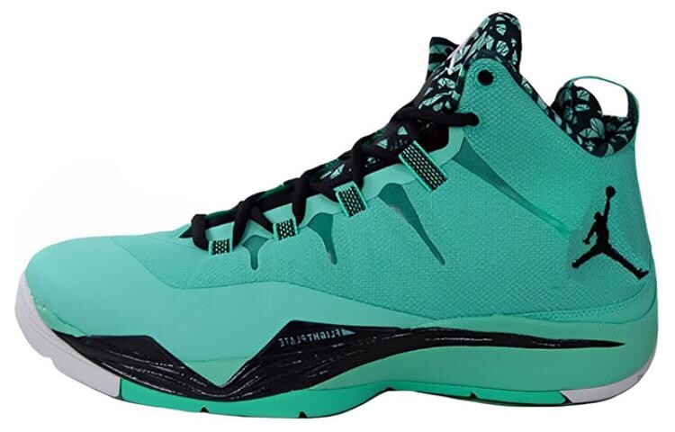 Баскетбольные кроссовки Super Fly 2 Vintage Men Mid Top Green/Black Jordan
Баскетбольные кроссовки Super Fly 2 Vintage Men Mid Top Green/Black Jordan