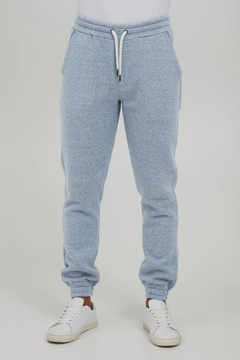 Смешанные спортивные штаны "BLEND BHGojko", цвет Dress Blues Melange
Смешанные спортивные штаны "BLEND BHGojko", цвет Dress Blues Melange