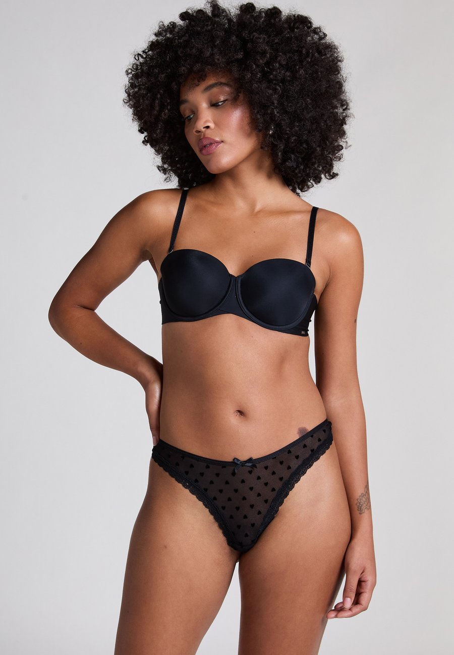 Трусы Hunkemöller PHOEBE, Black
Трусы Hunkemöller PHOEBE, Black