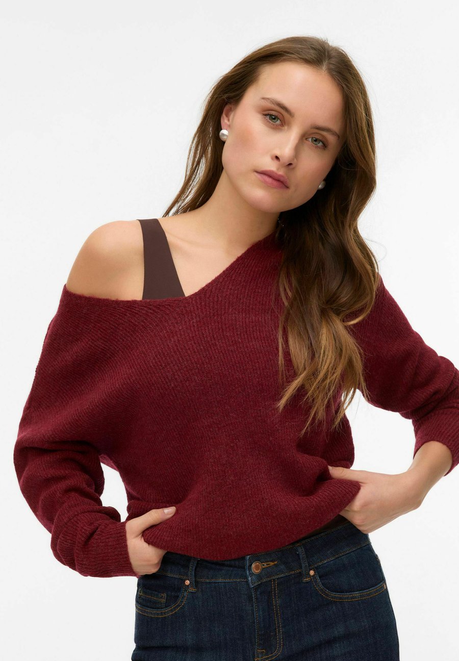 Джемпер Vero Moda VMCREWLEFILE V-NECK NOOS, Syrah/Mottled Red
Джемпер Vero Moda VMCREWLEFILE V-NECK NOOS, Syrah/Mottled Red