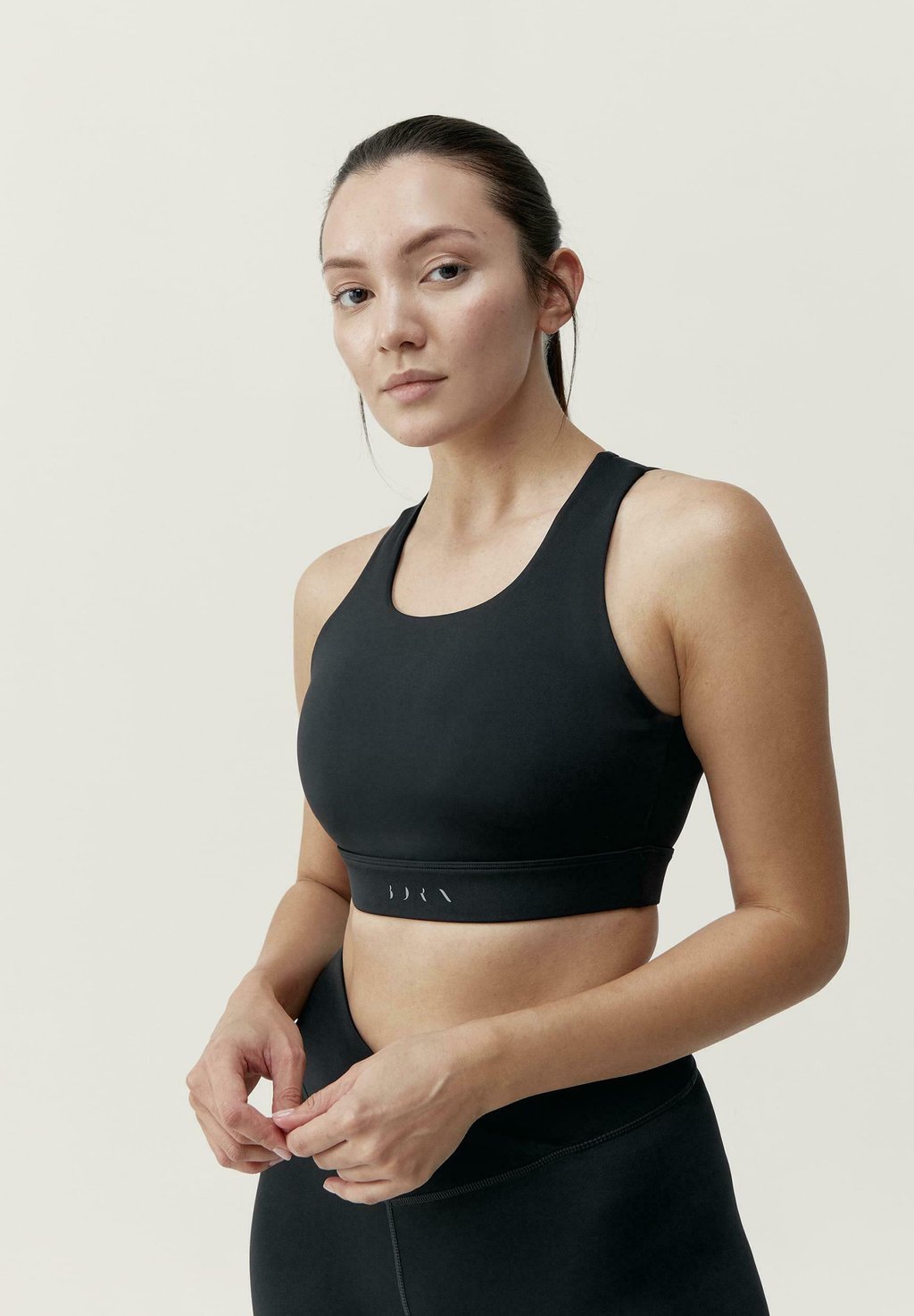 Топ NARA Born Living Yoga, черный
Топ NARA Born Living Yoga, черный