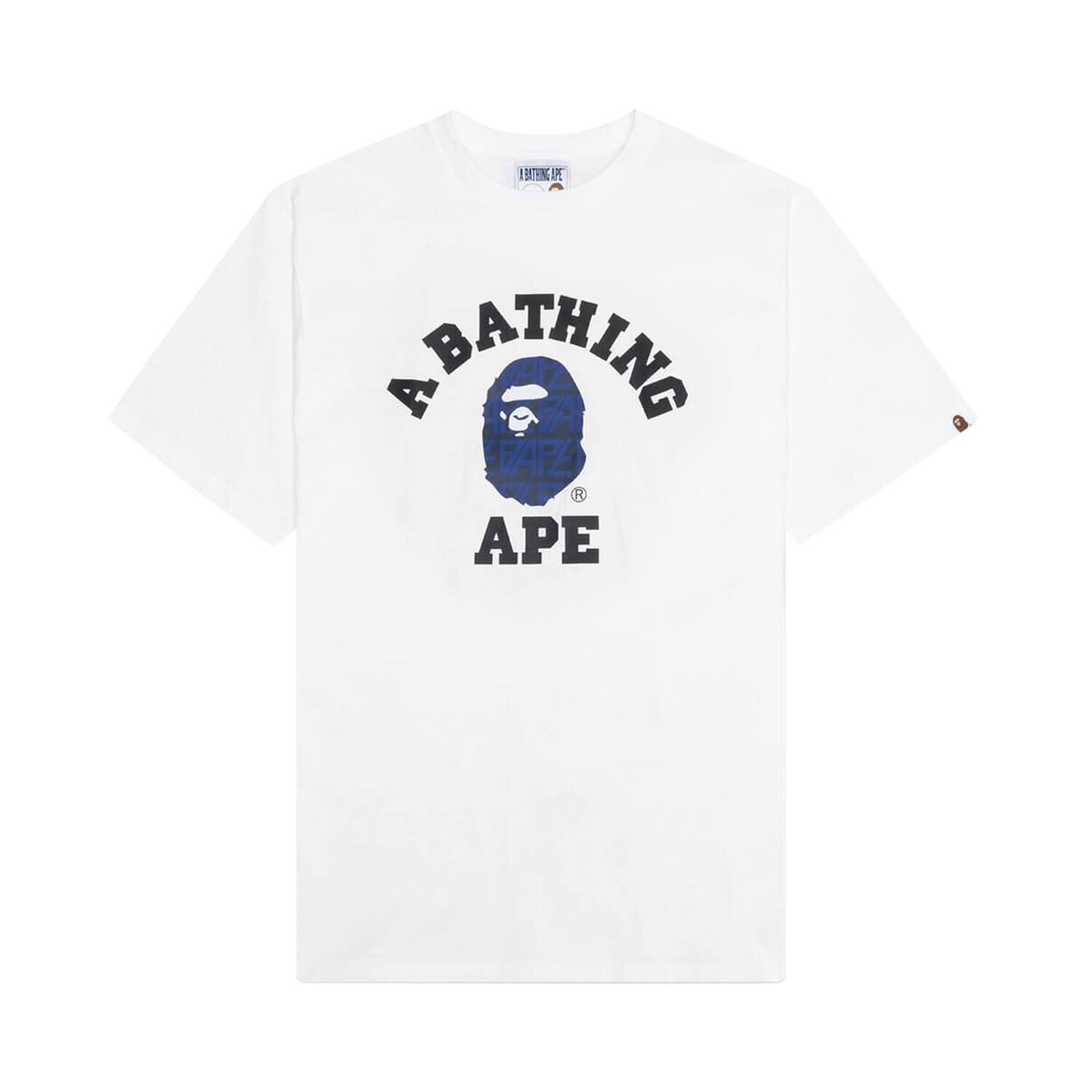 Футболка с монограммой BAPE Logo, цвет Белый/Темно-синий
Футболка с монограммой BAPE Logo, цвет Белый/Темно-синий