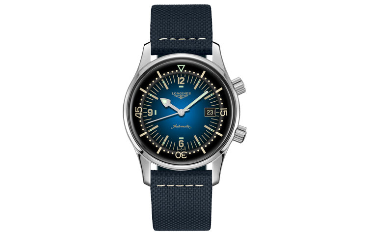 Мужские классические часы для реконструкции легендарной серии дайвинга LONGINES 
Мужские классические часы для реконструкции легендарной серии дайвинга LONGINES