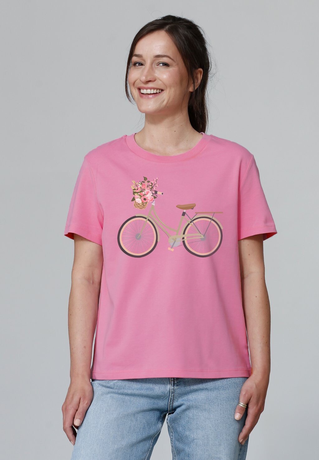 Футболка с принтом FAHRRAD watapparel, светло-розовый
Футболка с принтом FAHRRAD watapparel, светло-розовый