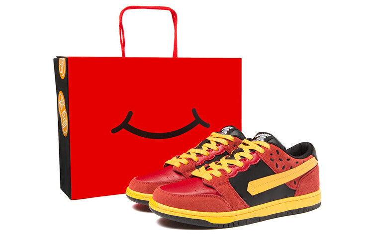 Стильные мужские кеды для скейтбординга с низким верхом черного цвета Vandy The Pink
Стильные мужские кеды для скейтбординга с низким верхом черного цвета Vandy The Pink