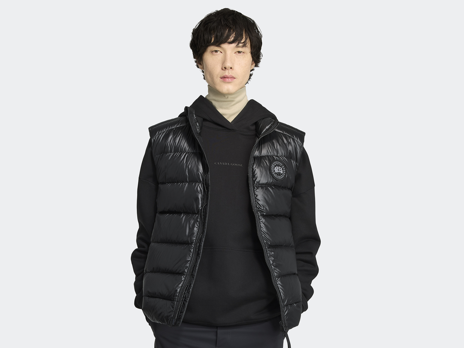 Жилет Canada Goose Crofton Black Label, черный
Жилет Canada Goose Crofton Black Label, черный