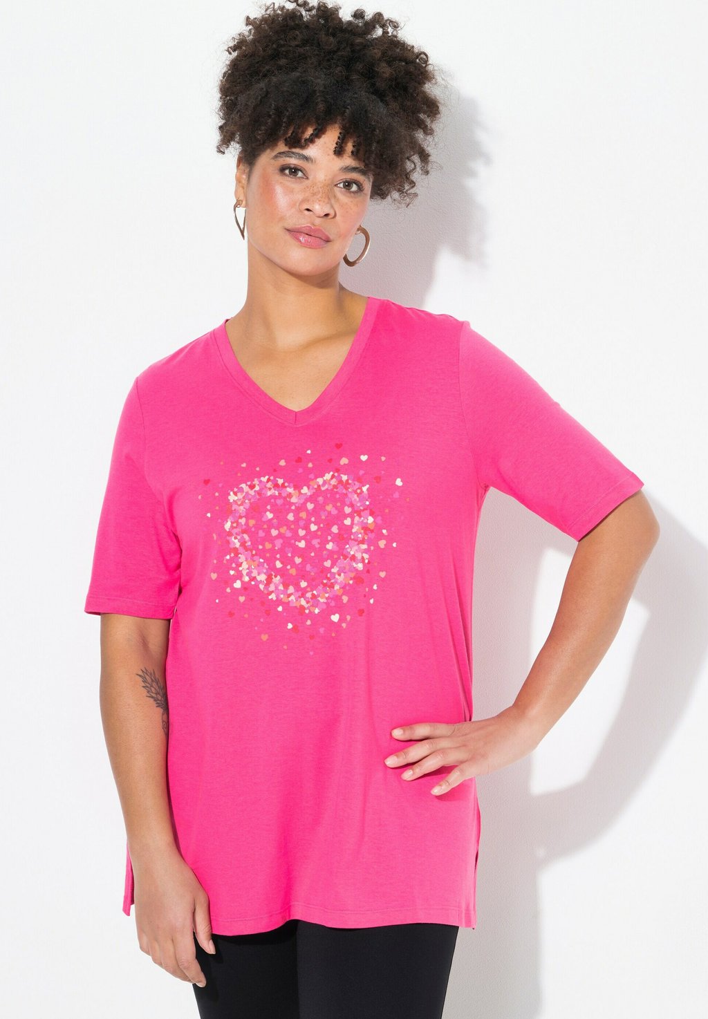 Футболка с принтом A-LINIE HERZ MIAMODA, розовый
Футболка с принтом A-LINIE HERZ MIAMODA, розовый