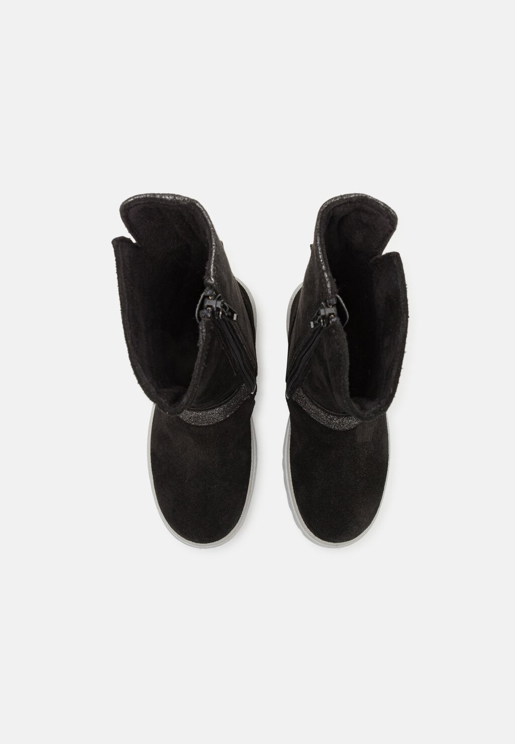 Классические ботильоны SPIRIT Superfit, черный
Классические ботильоны SPIRIT Superfit, черный