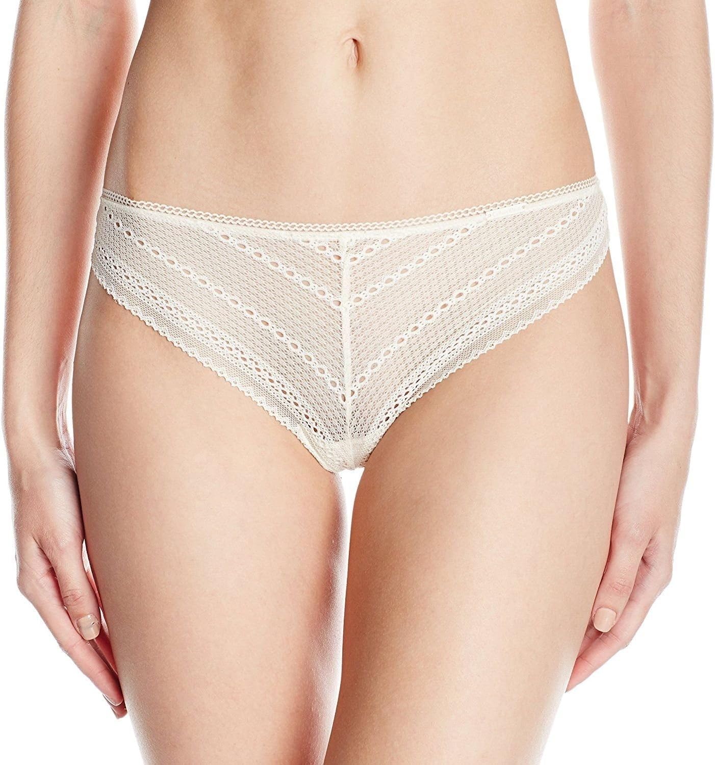 Женские трусики-стринги Calvin Klein Ombre, Ivory
Женские трусики-стринги Calvin Klein Ombre, Ivory