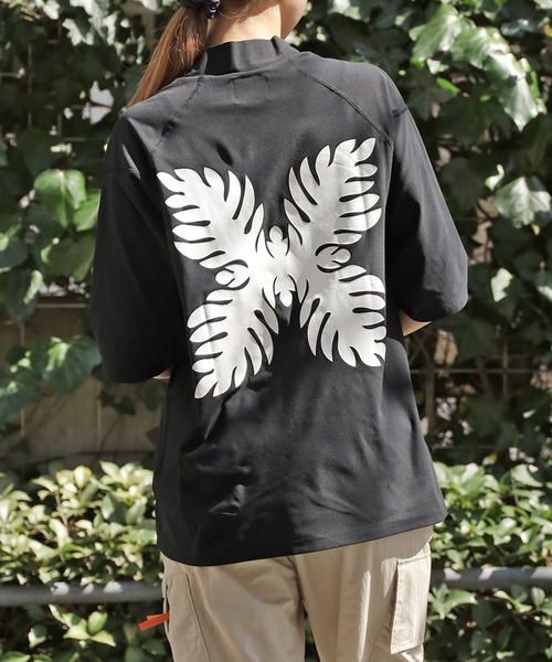 SALVAGE PUBLIC Kolepa Футболка с высоким воротником и коротким рукавом для серфинга, бренд Salvage Public, цвет черно-белый
SALVAGE PUBLIC Kolepa Футболка с высоким воротником и коротким рукавом для серфинга, бренд Salvage Public, цвет черно-белый