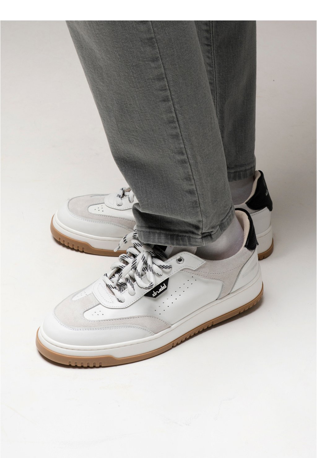 Низкие кеды SNEAKERS Drudd Italia, белый
Низкие кеды SNEAKERS Drudd Italia, белый