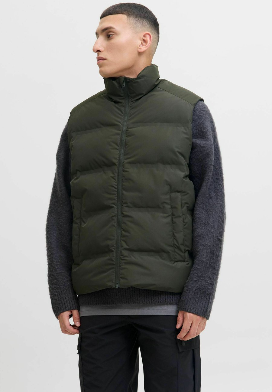 Куртка Jack & Jones JJESOHO BODYWARMER COLLAR, Rosin/Olive
Куртка Jack & Jones JJESOHO BODYWARMER COLLAR, Rosin/Olive