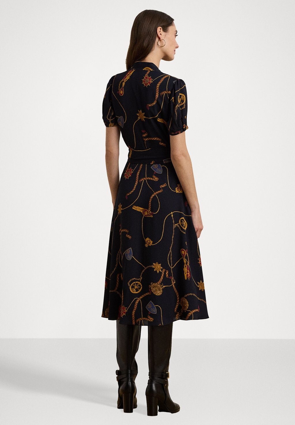 Повседневное платье PRINT BELTED GEORGETTE PUFF SLEEVE DRESS Lauren Ralph Lauren Petite, темно-синий
Повседневное платье PRINT BELTED GEORGETTE PUFF SLEEVE DRESS Lauren Ralph Lauren Petite, темно-синий