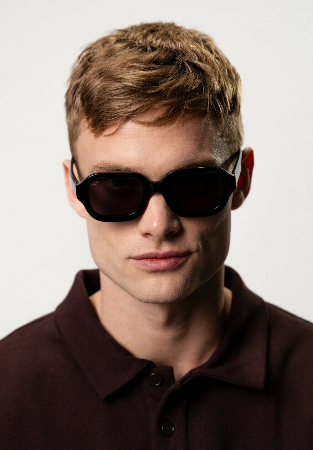 Солнцезащитные очки BIARRITZ Kapten & Son, черный
Солнцезащитные очки BIARRITZ Kapten & Son, черный