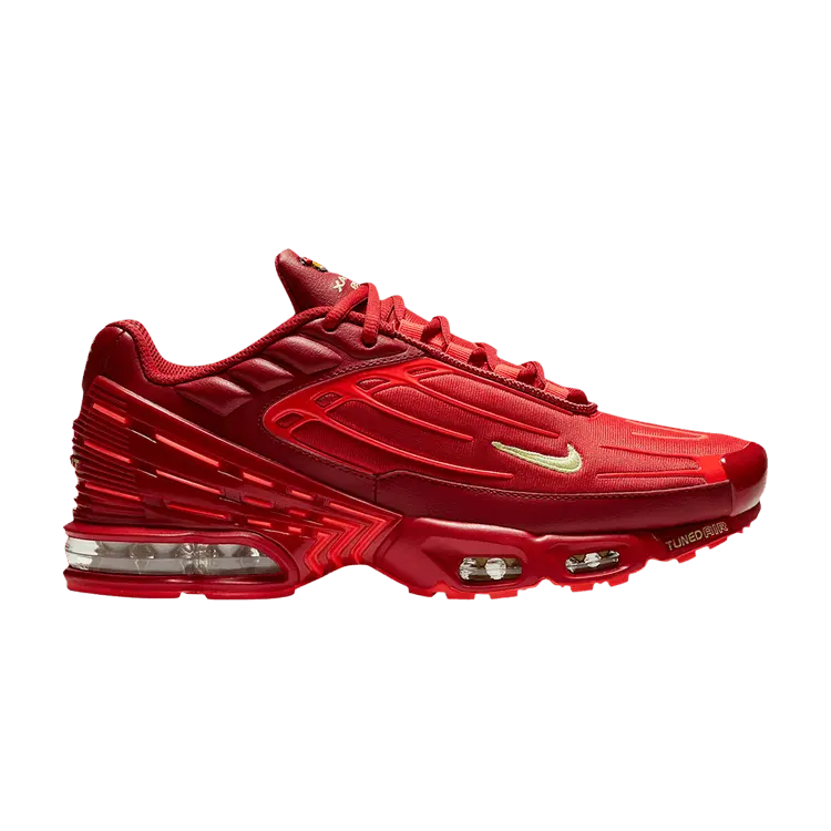 Кроссовки Air Max Plus 3 'Iron Man', красный
Кроссовки Air Max Plus 3 'Iron Man', красный
