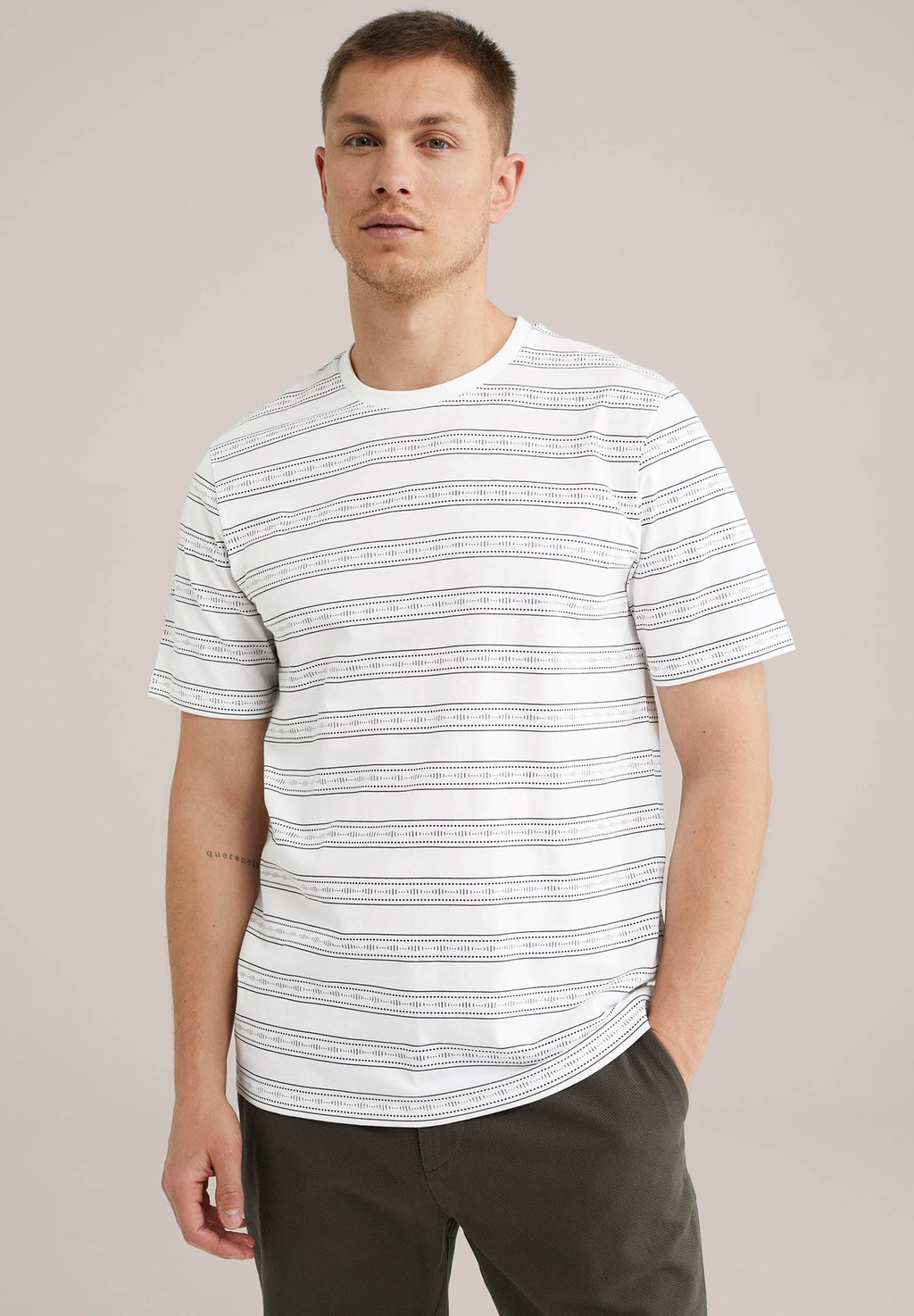 Футболка с принтом WE Fashion, белый
Футболка с принтом WE Fashion, белый