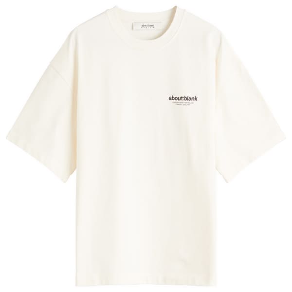 Футболка с эмблемой About:Blank, цвет oat
Футболка с эмблемой About:Blank, цвет oat