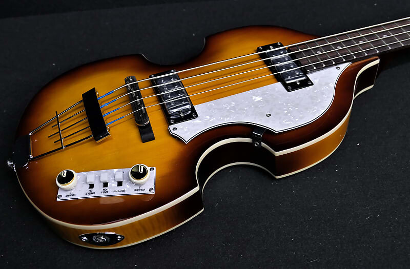 Басс гитара Hofner Ignition PRO Beatle Bass HI-BB-PE-SB has Flat Wound Strings, 500/1 Tea Cup Knobs & White Switches
Басс гитара Hofner Ignition PRO Beatle Bass HI-BB-PE-SB has Flat Wound Strings, 500/1 Tea Cup Knobs & White Switches