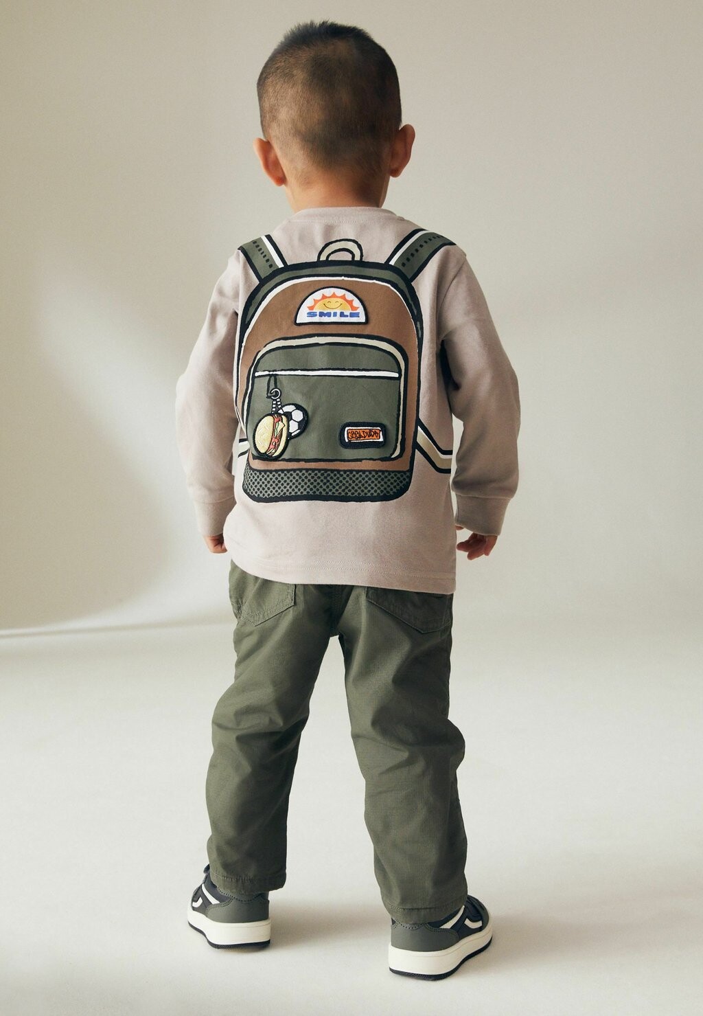 Тканевые брюки Next, зеленый
Тканевые брюки Next, зеленый