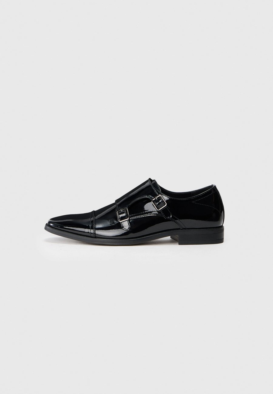 Лоферы Pier One Slip-ons, Black
Лоферы Pier One Slip-ons, Black