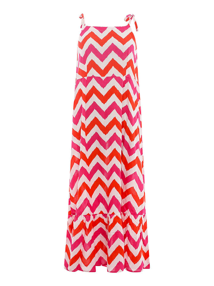 Длинное платье Zwillingsherz
Длинное платье Zwillingsherz