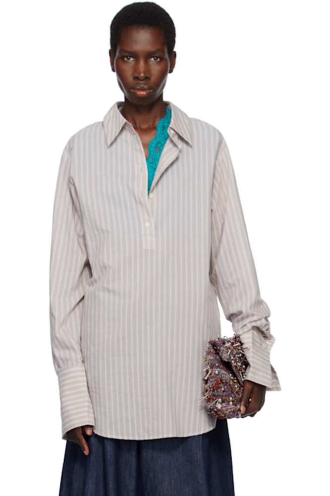 Серая полосатая рубашка Dries Van Noten
Серая полосатая рубашка Dries Van Noten