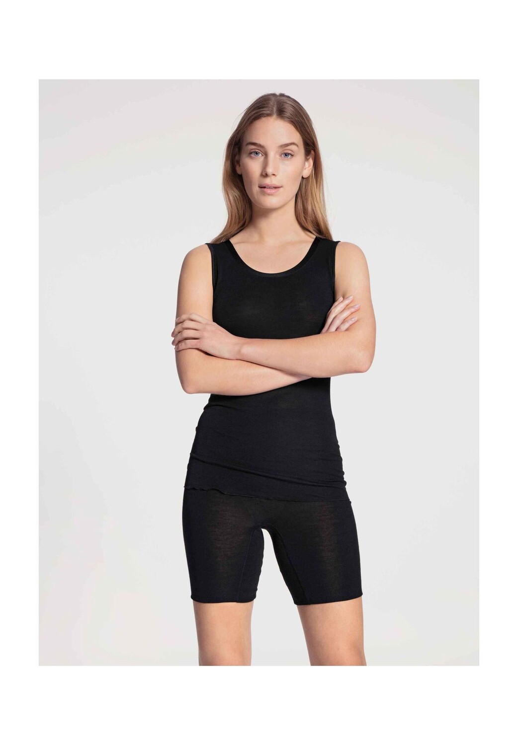 Женская майка из шерсти-шелка True Confidence CALIDA, черный 
Женская майка из шерсти-шелка True Confidence CALIDA, черный