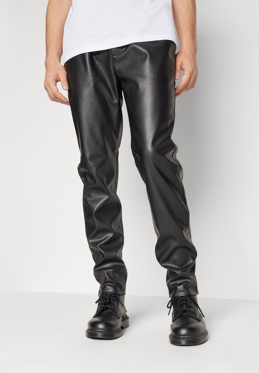 Спортивные брюки ONSLINUS TAP PANT Only & Sons, черный
Спортивные брюки ONSLINUS TAP PANT Only & Sons, черный