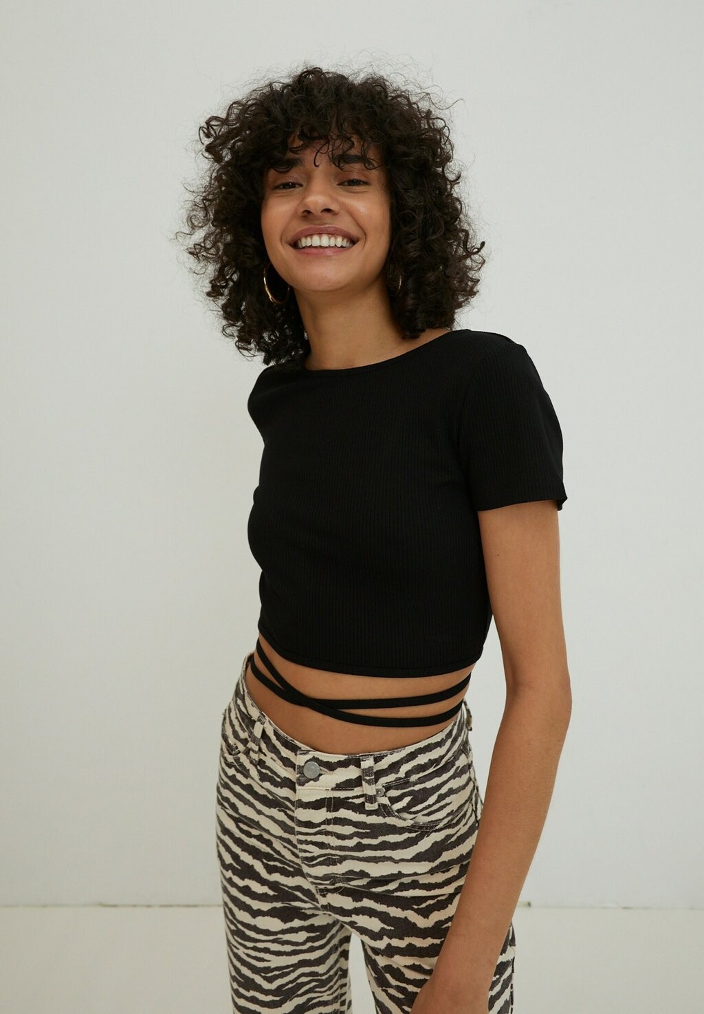 Футболка базовая RIVER TOP EDITED, цвет black
Футболка базовая RIVER TOP EDITED, цвет black