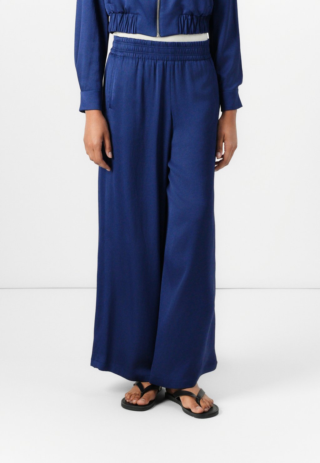 Брюки CEILING DRYKORN, синий
Брюки CEILING DRYKORN, синий