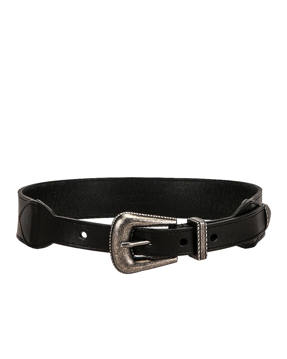 Ремень Saint Laurent Folk Buckle, неро
Ремень Saint Laurent Folk Buckle, неро